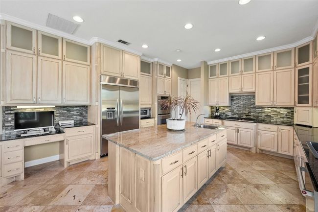 3205 Rustic River Cv, House other with 5 bedrooms, 5 bathrooms and 6 parking in Austin TX | Image 11