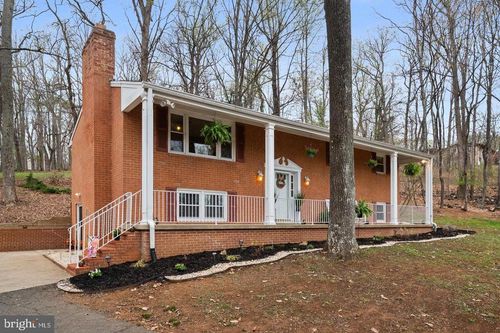 7286 Earlys Rd, WARRENTON, VA, 20187-4558 | Card Image