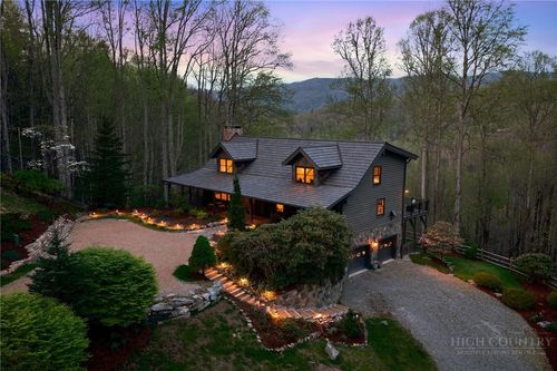 151 Man O War S, Vilas, NC, 28692-8498 | Card Image