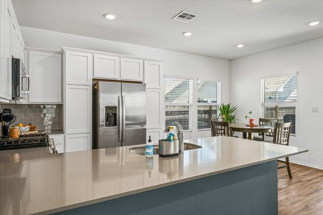 1725 Cobblecrest Ln, House other with 4 bedrooms, 3 bathrooms and 4 parking in Leander TX | Image 13