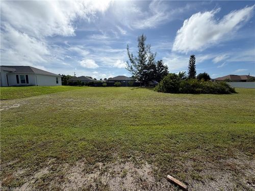 4021 Ne 9th Pl, Cape Coral, FL, 33909-6221 | Card Image
