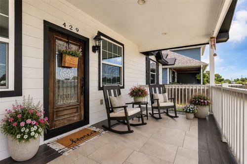 429 Road 5107, Cleveland, TX, 77327-1297 | Card Image