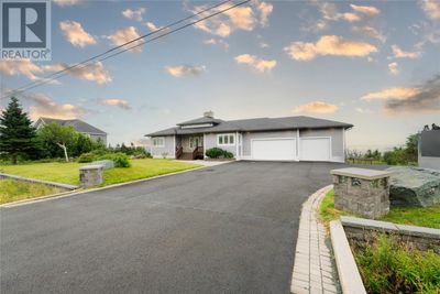 143 Summit Dr, House other with 3 bedrooms, 3 bathrooms and null parking in Paradise NL | Image 1