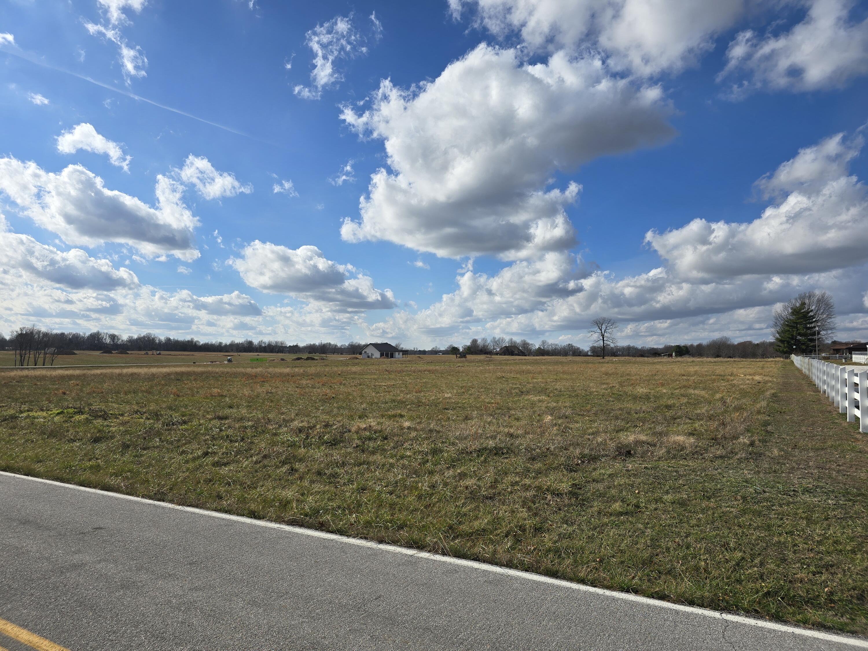 Land in Springfield