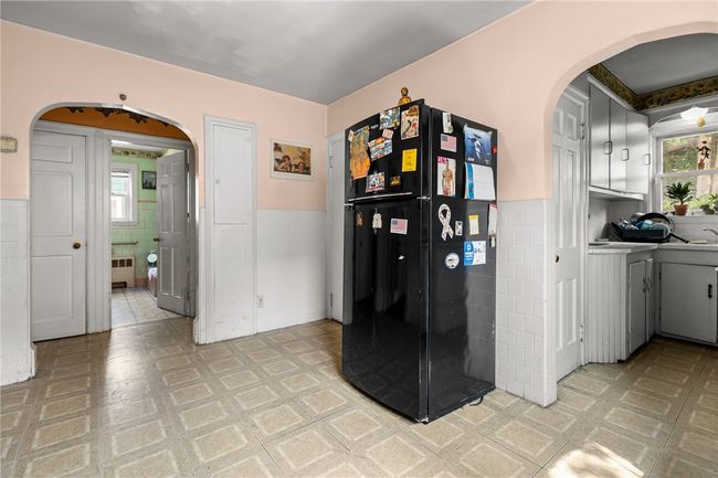 41 Higgins Ave, Home with 4 bedrooms, 3 bathrooms and 5 parking in Providence RI | Image 16