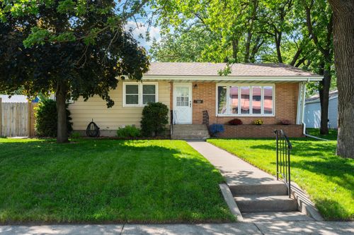 707 2nd Ave Ne, Saint Cloud, MN, 56304-0105 | Card Image