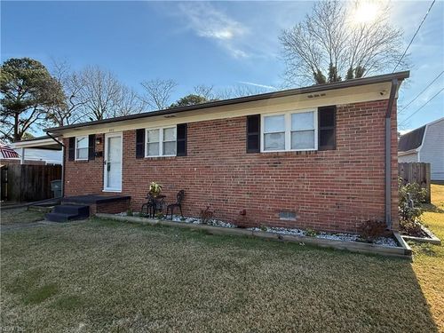 2913 David Ave, Norfolk, VA, 23518-3327 | Card Image