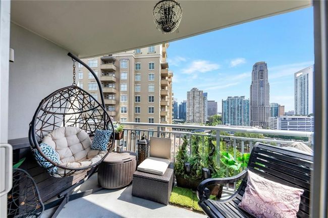 APT-1507 - 3338 Peachtree Rd Ne, Condo with 2 bedrooms, 2 bathrooms and 2 parking in Atlanta GA | Image 41