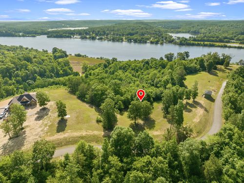 117 Riverbreeze Dr, Sugar Tree, TN, 38380 | Card Image