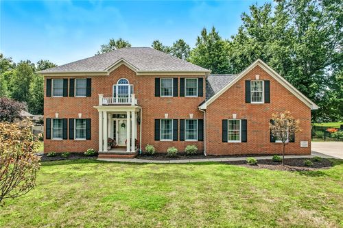 3840 Amhurst Dr, Hermitage, PA, 16148-5408 | Card Image