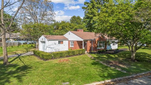 2676 Tudor Rd, Columbus, OH, 43209-2954 | Card Image