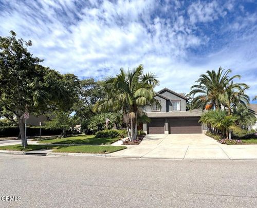 603 Sara Dr, Oxnard, CA, 93030-7677 | Card Image
