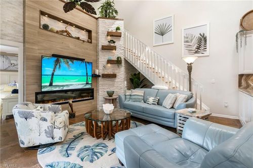 2a-4112 Covey Run, NAPLES, FL, 34109-1530 | Card Image