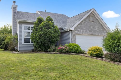 8740 Tim Ln, Machesney Park, IL, 61115-2592 | Card Image