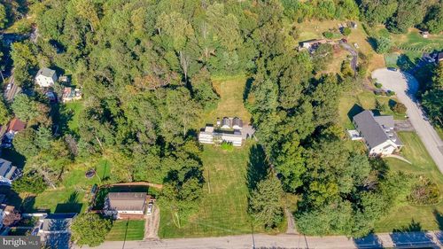 5 Shaub Rd, NEW FREEDOM, PA, 17349-8807 | Card Image