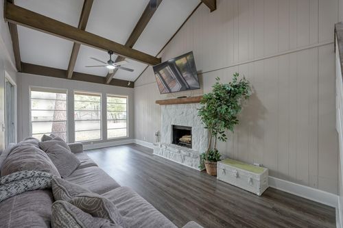 141 N Pine Harbour Dr, Coldspring, TX, 77331 | Card Image