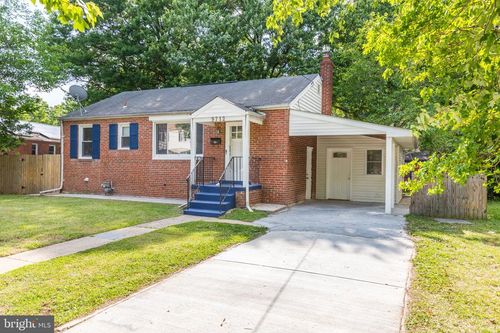 9712 51st Ave, COLLEGE PARK, MD, 20740-1517 | Card Image