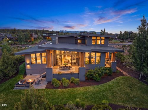 61404 Skene Trl, Bend, OR, 97702-3552 | Card Image