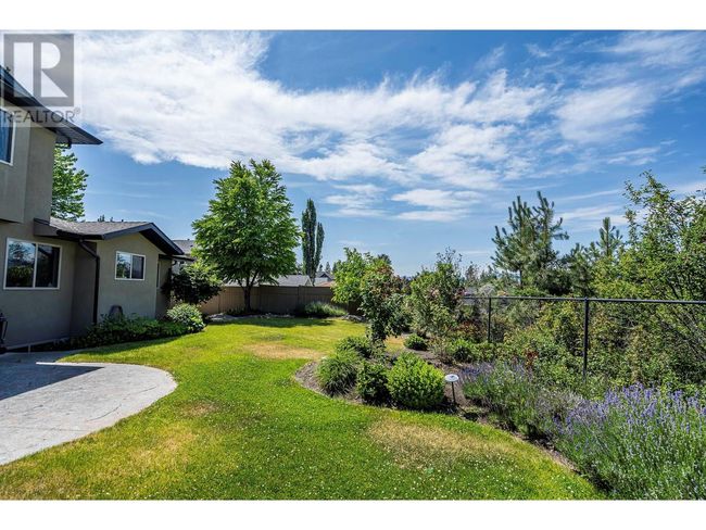 524 Curlew Dr, House other with 6 bedrooms, 4 bathrooms and 2 parking in Kelowna BC | Image 38