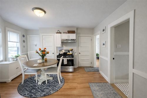 1-20 10th St, Providence, RI, 02906-2918 | Card Image