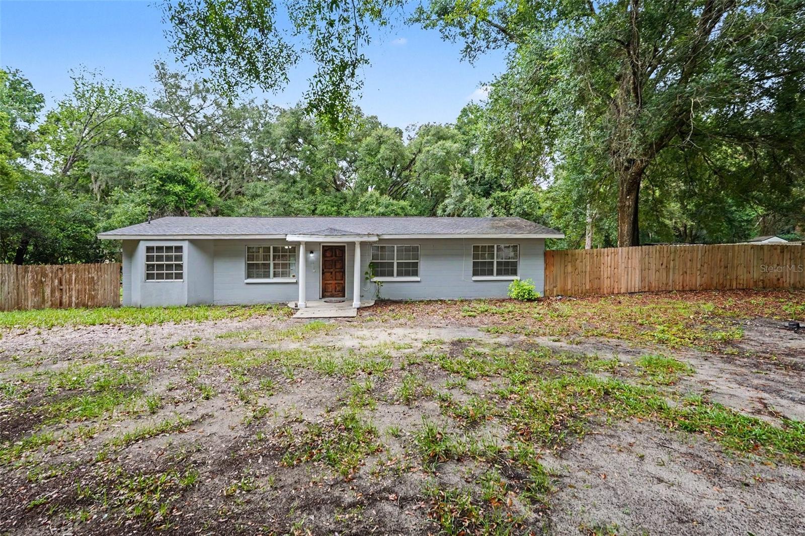 Residential Lease in ZEPHYRHILLS 2