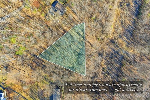 000 Briarwood Rd, Sylva, NC, 28779 | Card Image