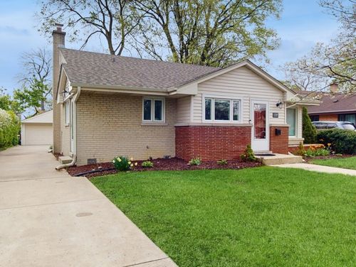 1709 S Grace Ave, Park Ridge, IL, 60068-5157 | Card Image