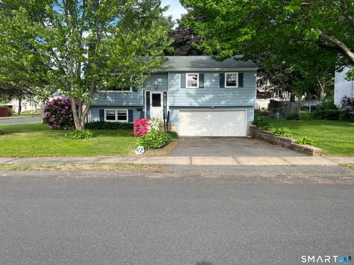 47 Robin Street, Bristol, CT, 06010 | Card Image