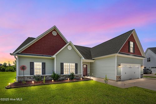 615 Sherman Ln, Jacksonville, NC, 28546-6089 | Card Image