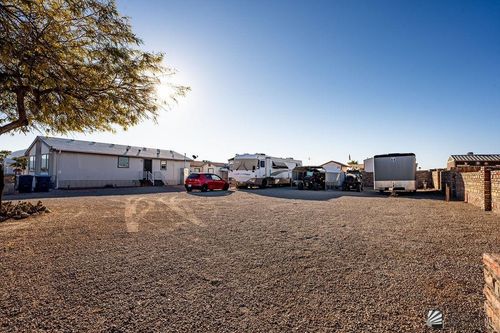 13657 E 51st Ln, Yuma, AZ, 85367-8551 | Card Image