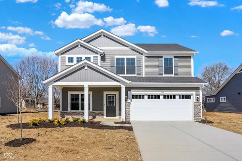 7152 Jackson Dr, Cumberland, IN, 46229-4143 | Card Image