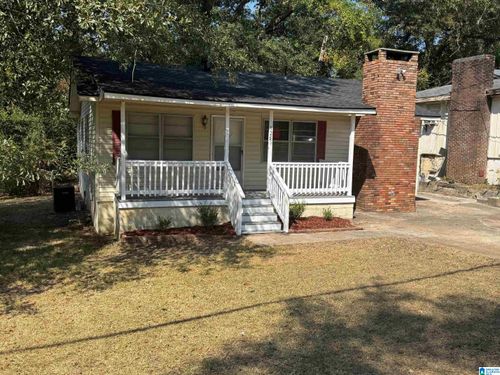 125 Honeysuckle Rd, HUEYTOWN, AL, 35023-2025 | Card Image