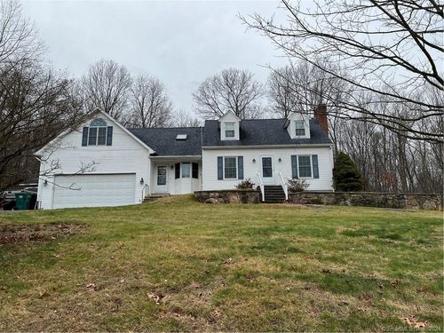 22 Kozey Ln, Seymour, CT, 06483-2031 | Card Image