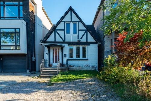 357 Fairlawn Ave, Toronto, ON, M5M1T5 | Card Image