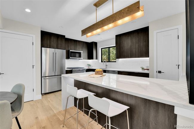 2168 S Ash St, Townhouse with 3 bedrooms, 4 bathrooms and 3 parking in Denver CO | Image 6