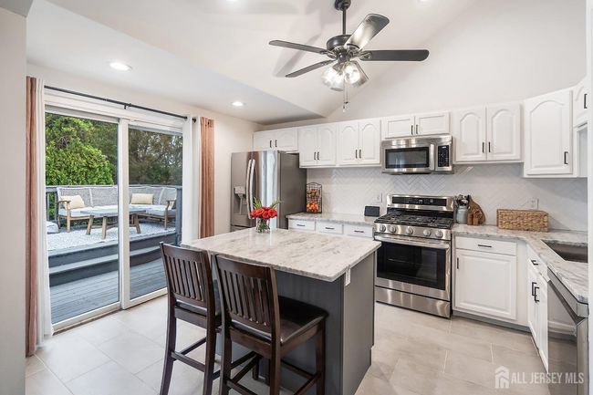 1 York St, House other with 3 bedrooms, 2 bathrooms and null parking in Old Bridge NJ | Image 17