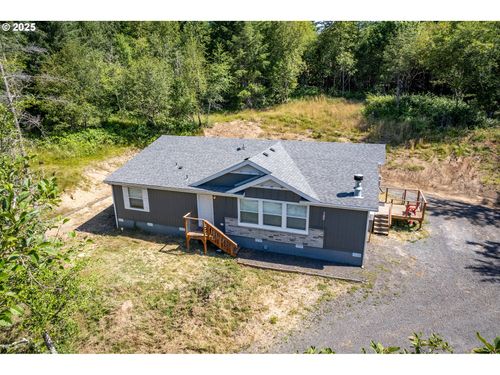 270 Autumn Hills Rd, Kelso, WA, 98626-9018 | Card Image