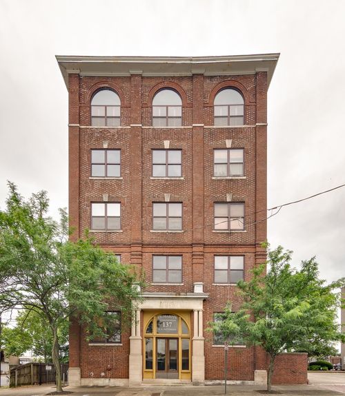 504-137 E Ge Patterson Ave, Memphis, TN, 38103-4517 | Card Image