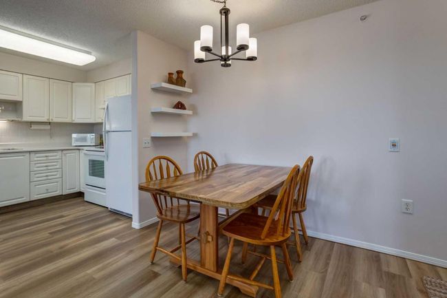 3414 - 3000 Millrise Pt Sw, Condo with 2 bedrooms, 2 bathrooms and 1 parking in Calgary AB | Image 8