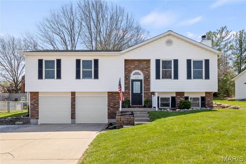 206 Wenona Dr, Washington, MO, 63090-5502 | Card Image