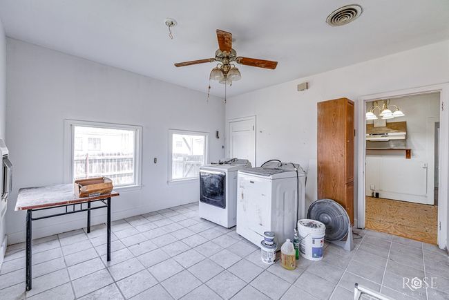 804 S Concho Ave, House other with 4 bedrooms, 2 bathrooms and 2 parking in Sonora TX | Image 15