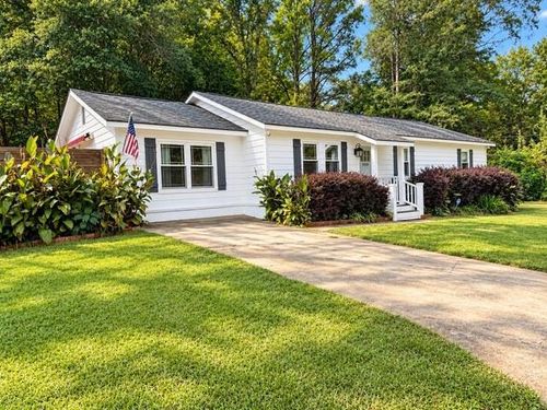 1410 Al Roberts Rd, Senoia, GA, 30276-2932 | Card Image