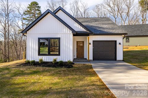 119 Chapel Hill Dr, Troy, NC, 27371-9760 | Card Image