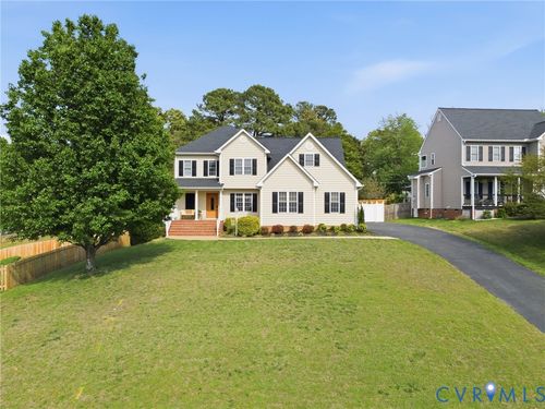8124 Castle Grove Dr, Mechanicsville, VA, 23111-6524 | Card Image