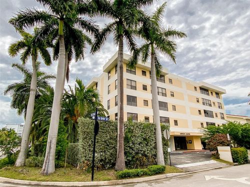 a-10000 Bay Harbor Ter, Bay Harbor Islands, FL, 33154-1570 | Card Image