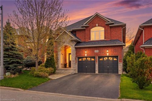 2202 Brookhaven Cres, Oakville, ON, L6M5B8 | Card Image