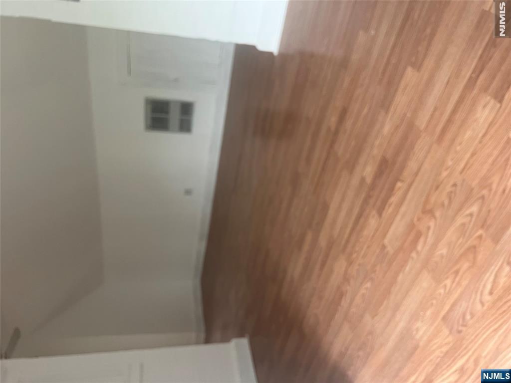 Residential Lease in Clifton 5