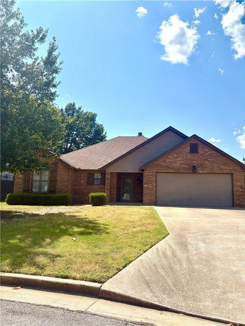 2716 Mississippi Court, Joplin, MO, 64804 | Card Image