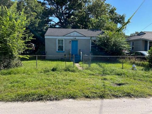 4726 Talisman St, North Charleston, SC, 29405-5012 | Card Image