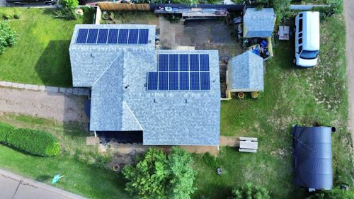 813 Center Street, Hanna, AB, T0J1P0 | Card Image